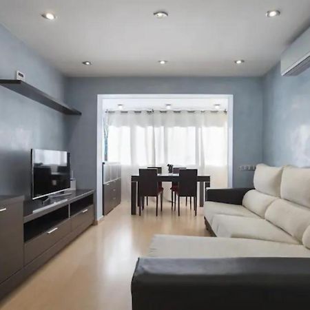 Apartamento Playa Con Piscina Parking Y 2 Habitac 카스테데펠스 외부 사진